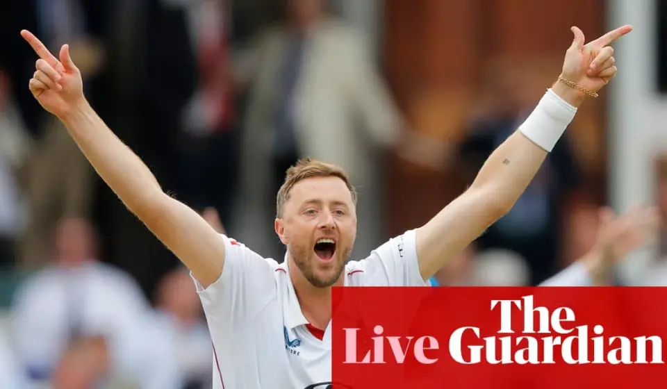 Lord’s Test: England and Pakistan battle through rain-affected second day