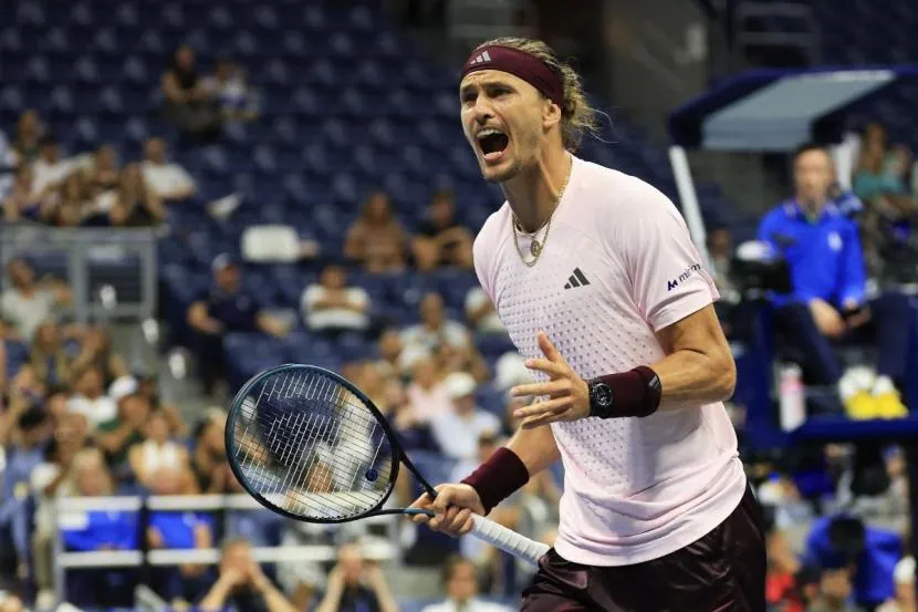 Alexander Zverev cuts a frustrated figure